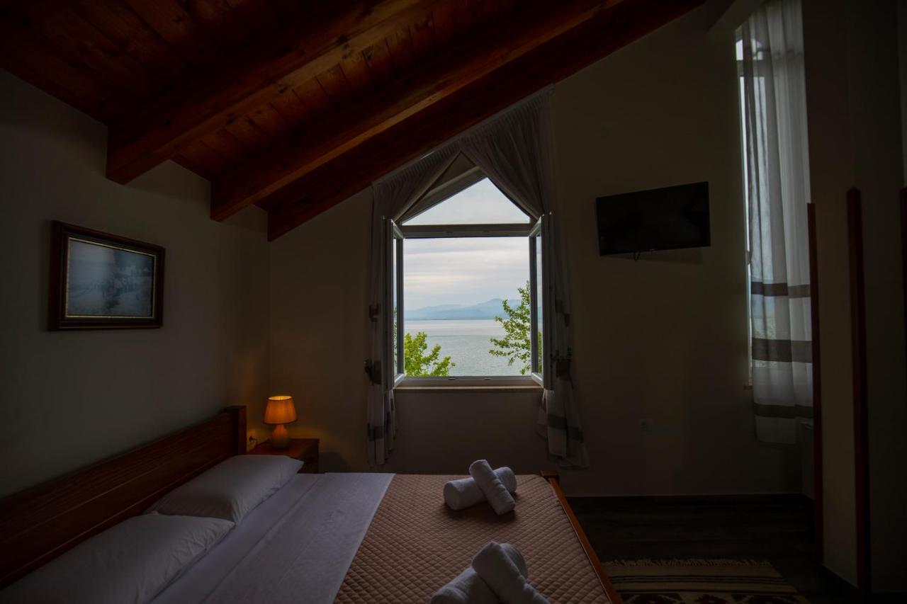 Xhuli Guesthouse Shkodër Dış mekan fotoğraf