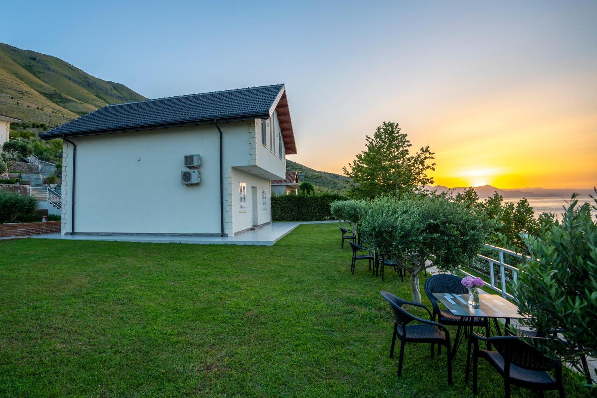 Xhuli Guesthouse Shkodër Dış mekan fotoğraf